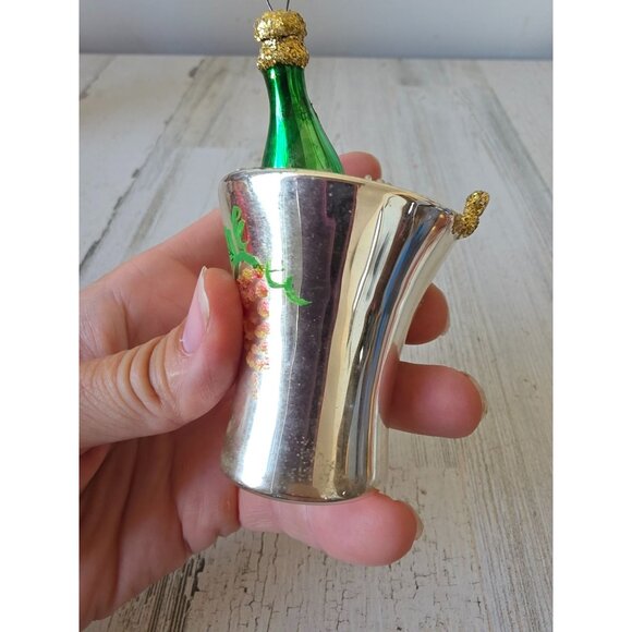 Vintage champagne ice box glass ornament Xmas tree 1974 - Picture 4 of 9